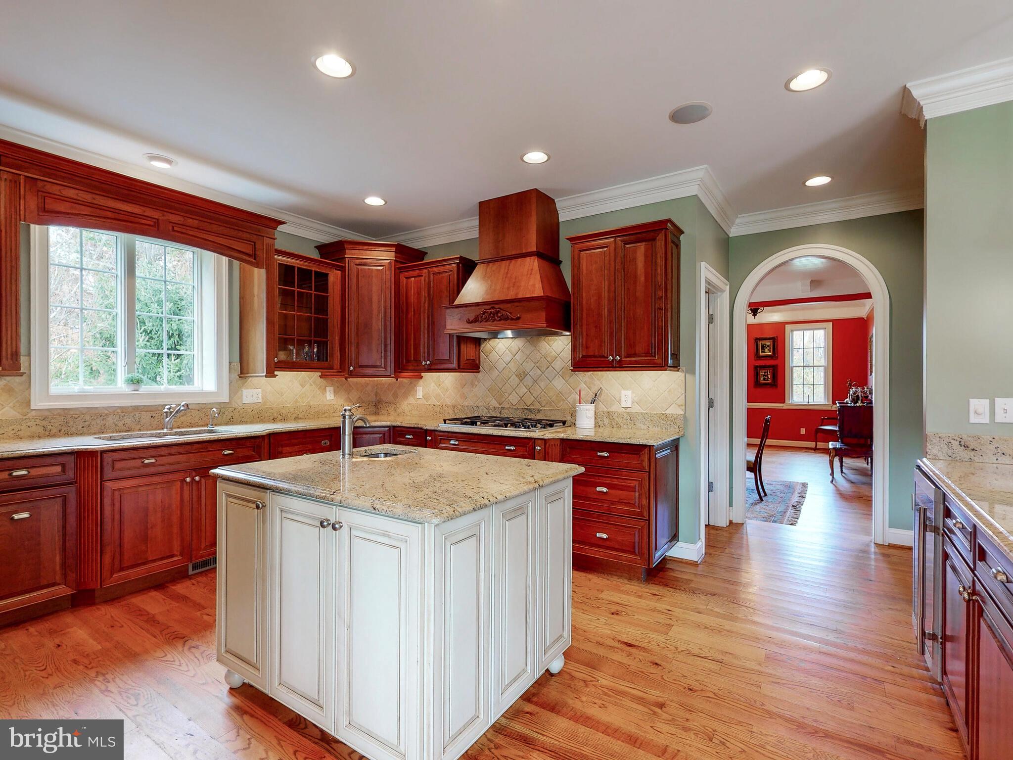 STONEWALL - Residential