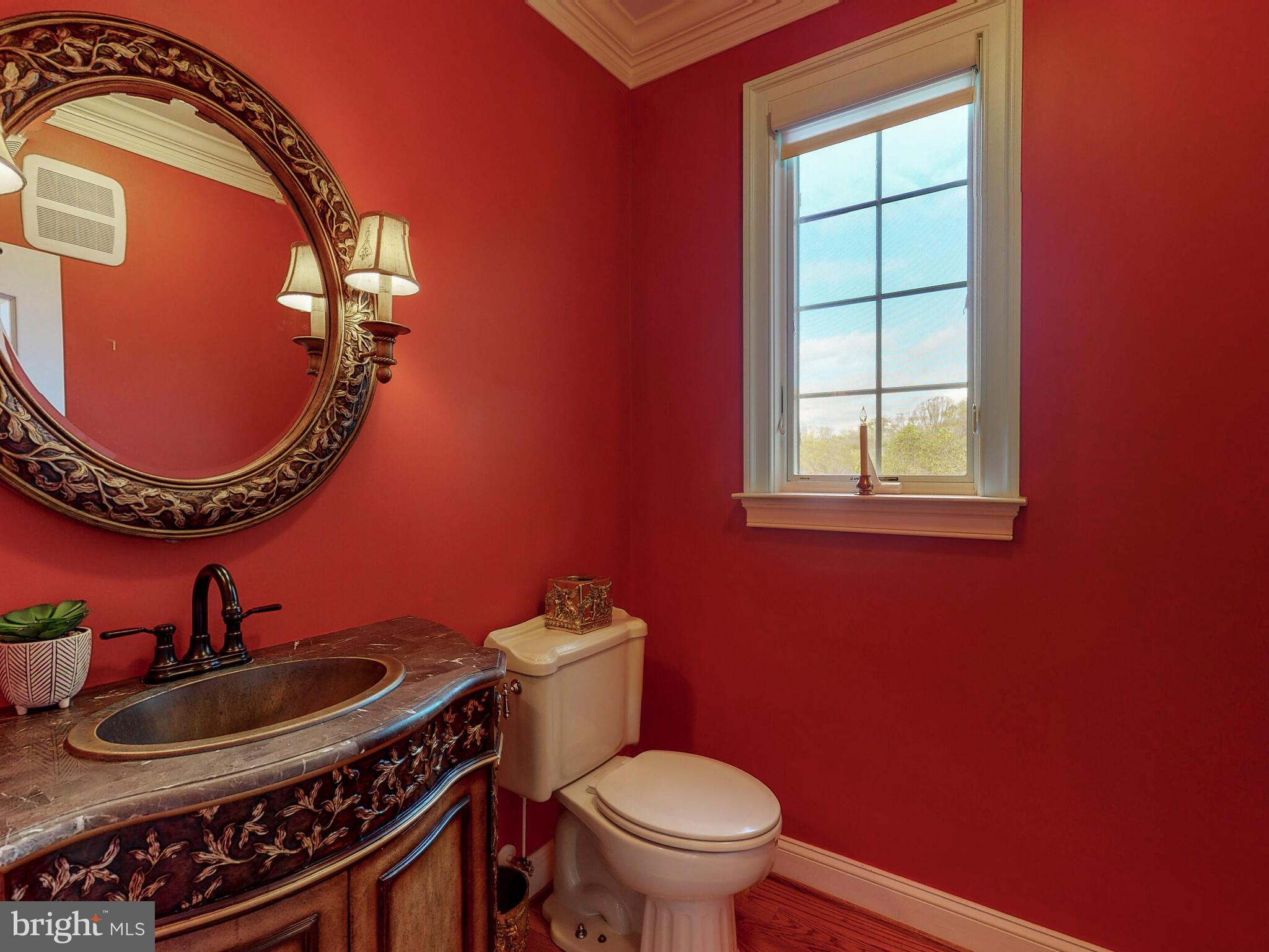 STONEWALL - Residential