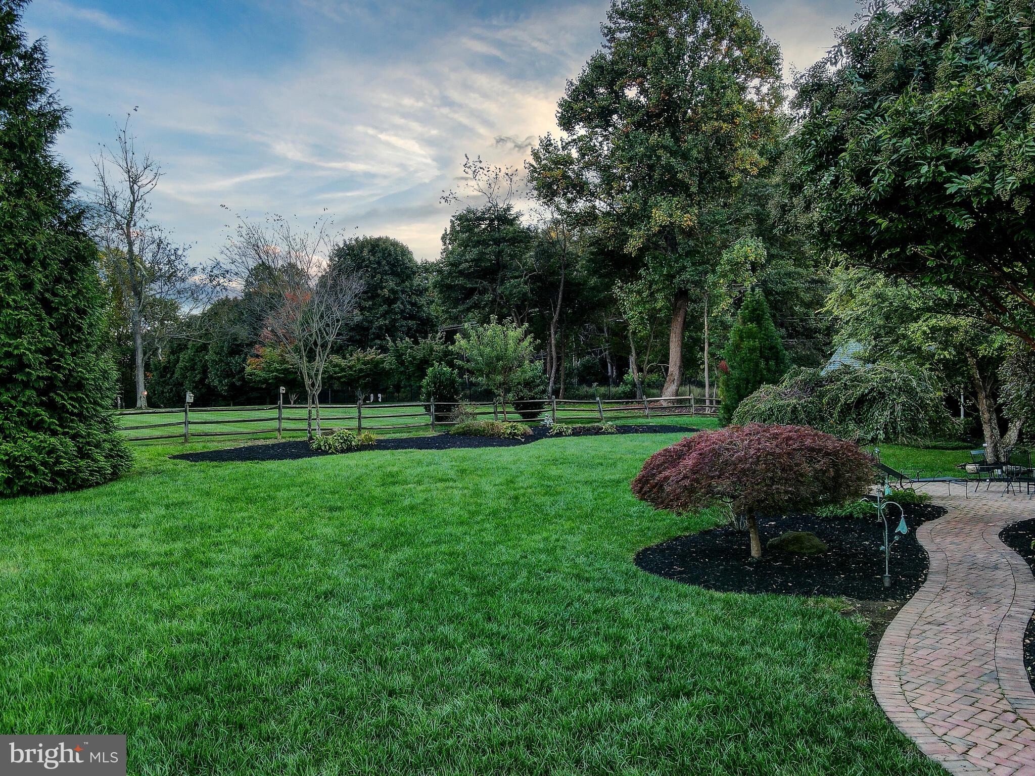 STONEWALL - Residential