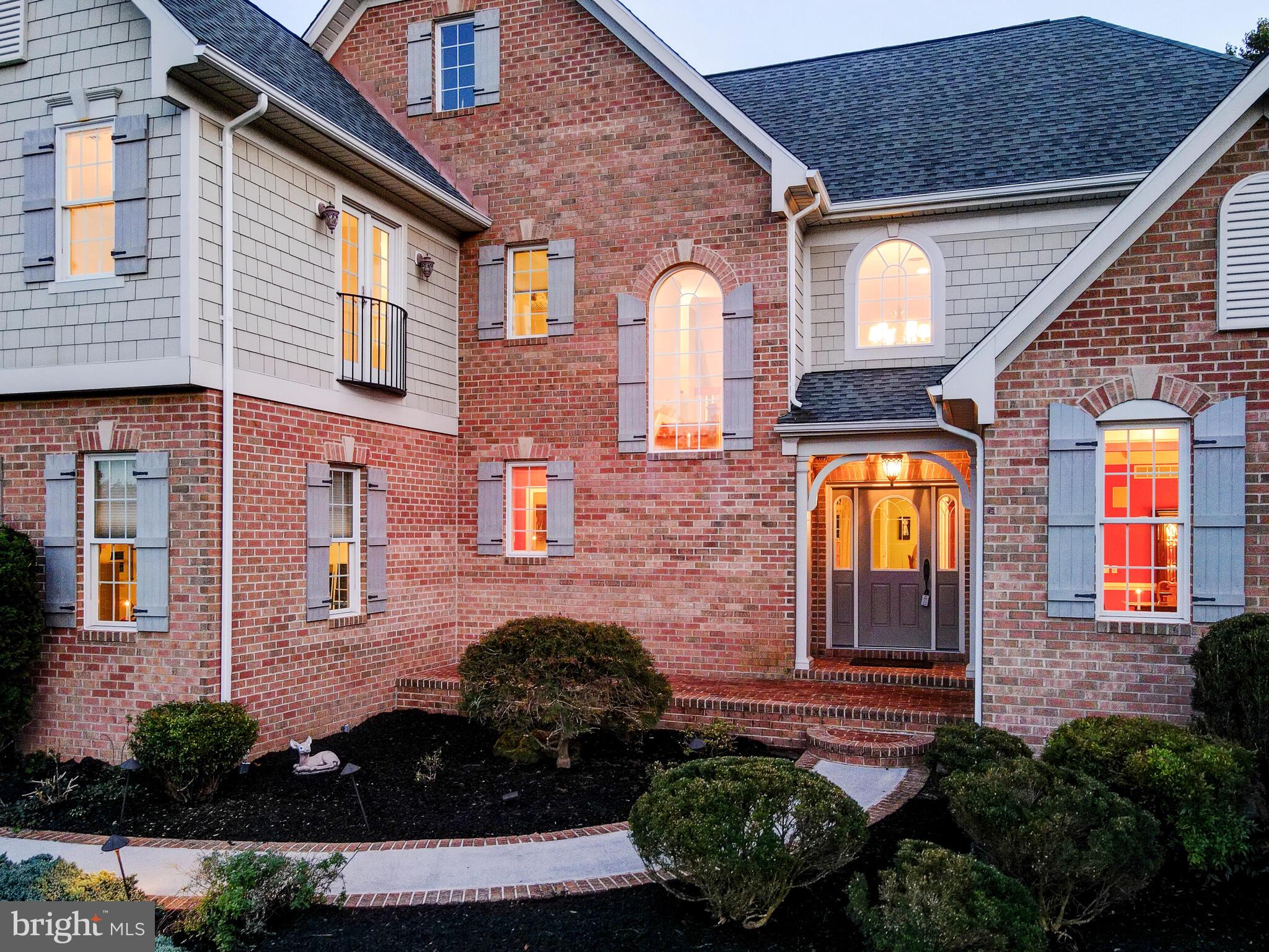 STONEWALL - Residential