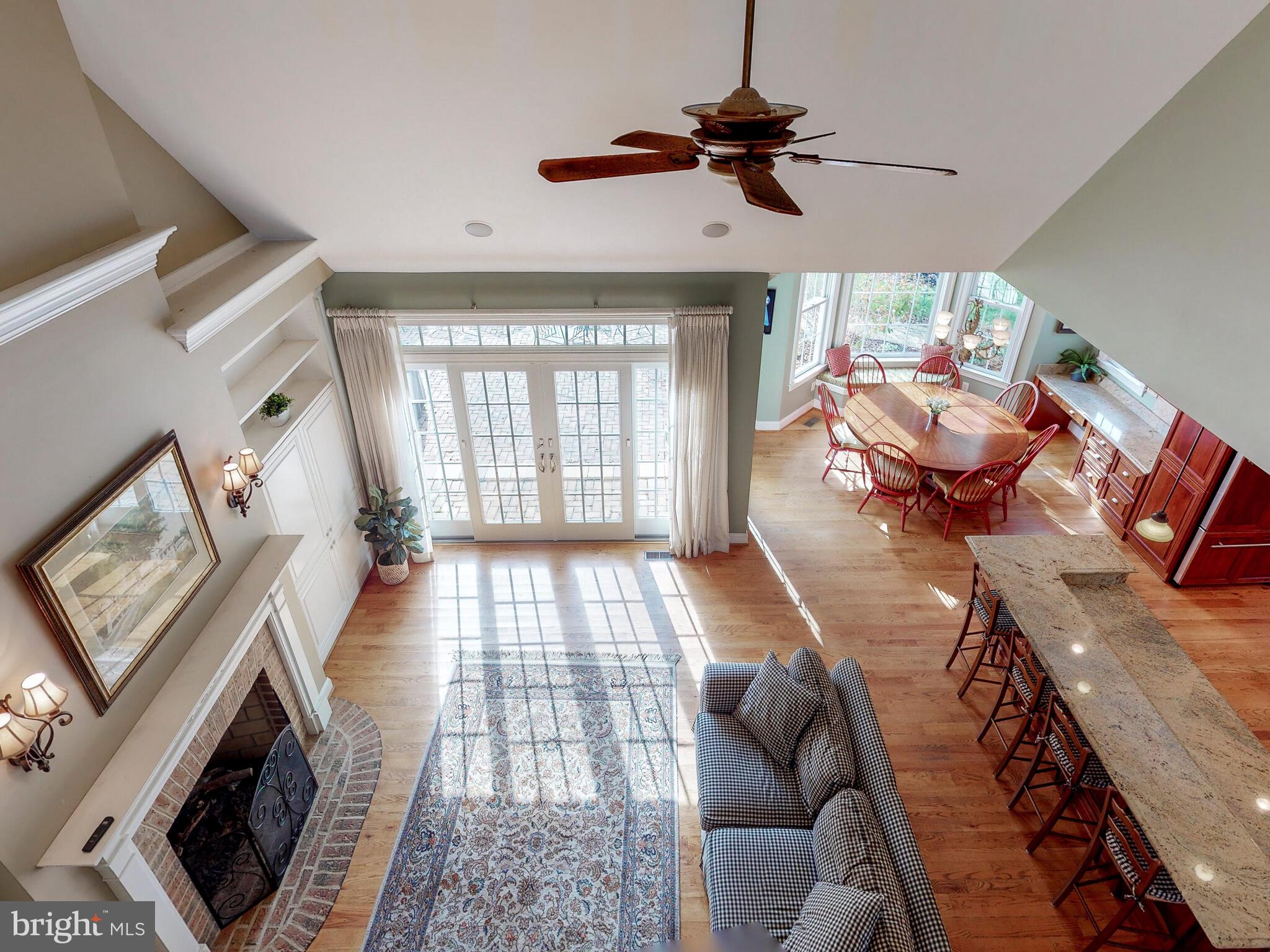 STONEWALL - Residential