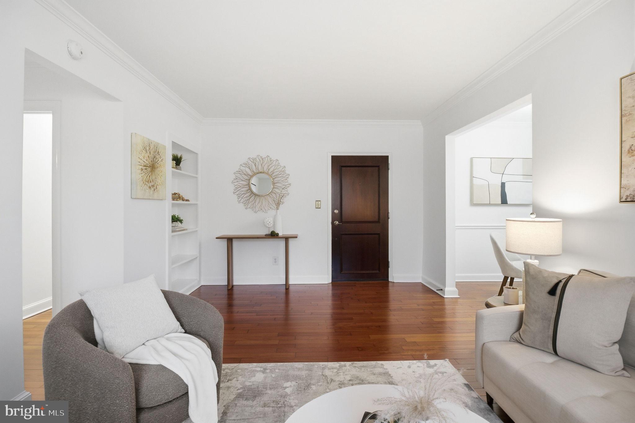 906 S WASHINGTON STREET 105