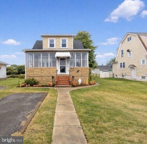 Homes For Sale - 6909 North Point Road<br/> SPARROWS POINT, MD 21219