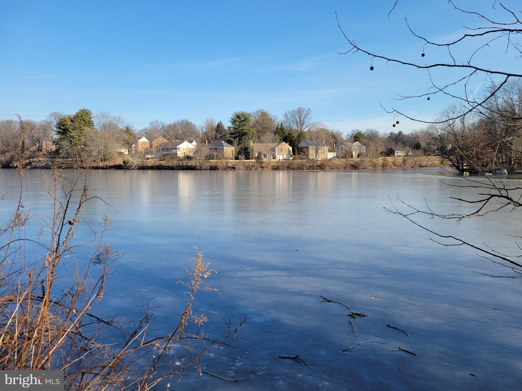 NATHANS HILL - Residential