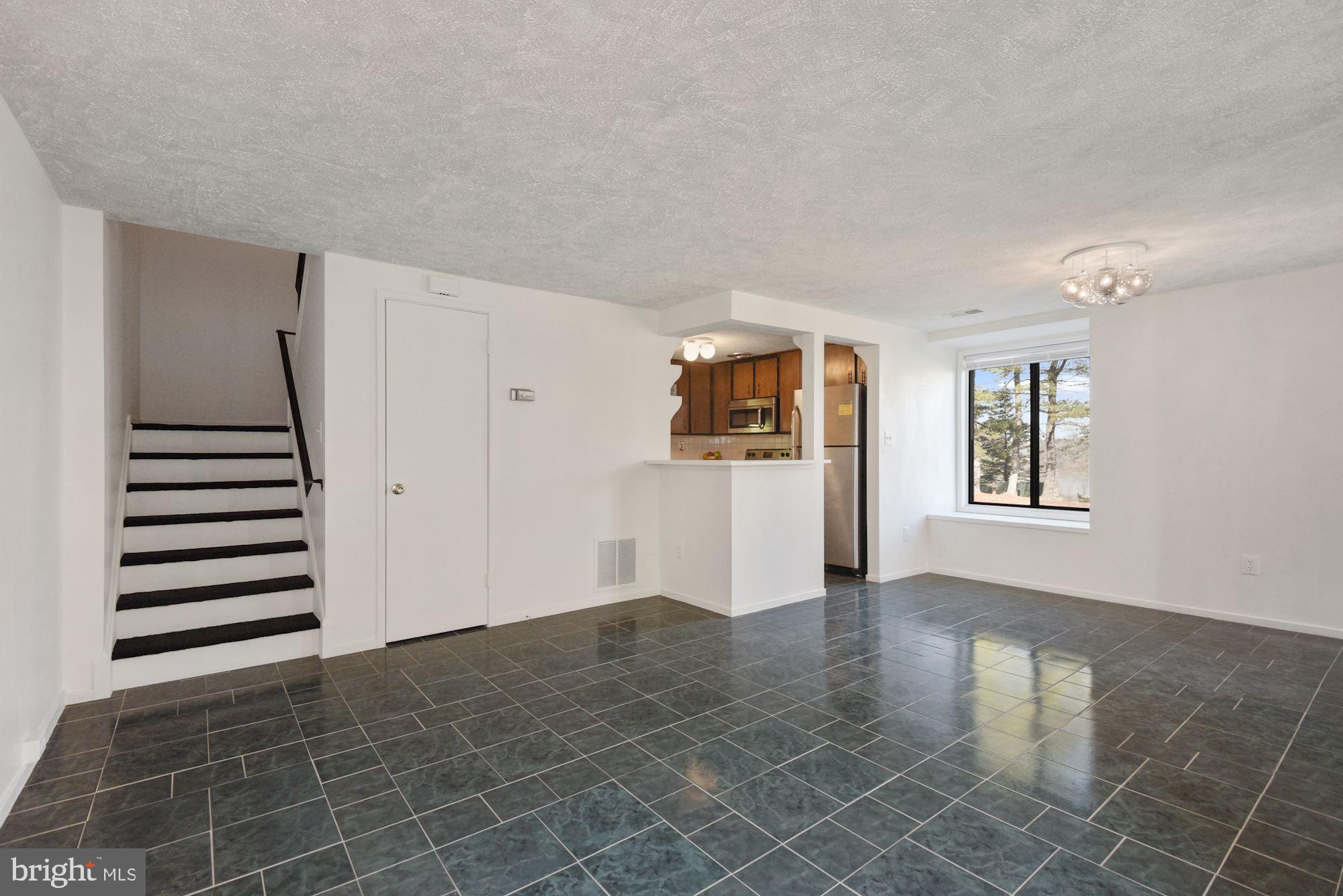 NATHANS HILL - Residential