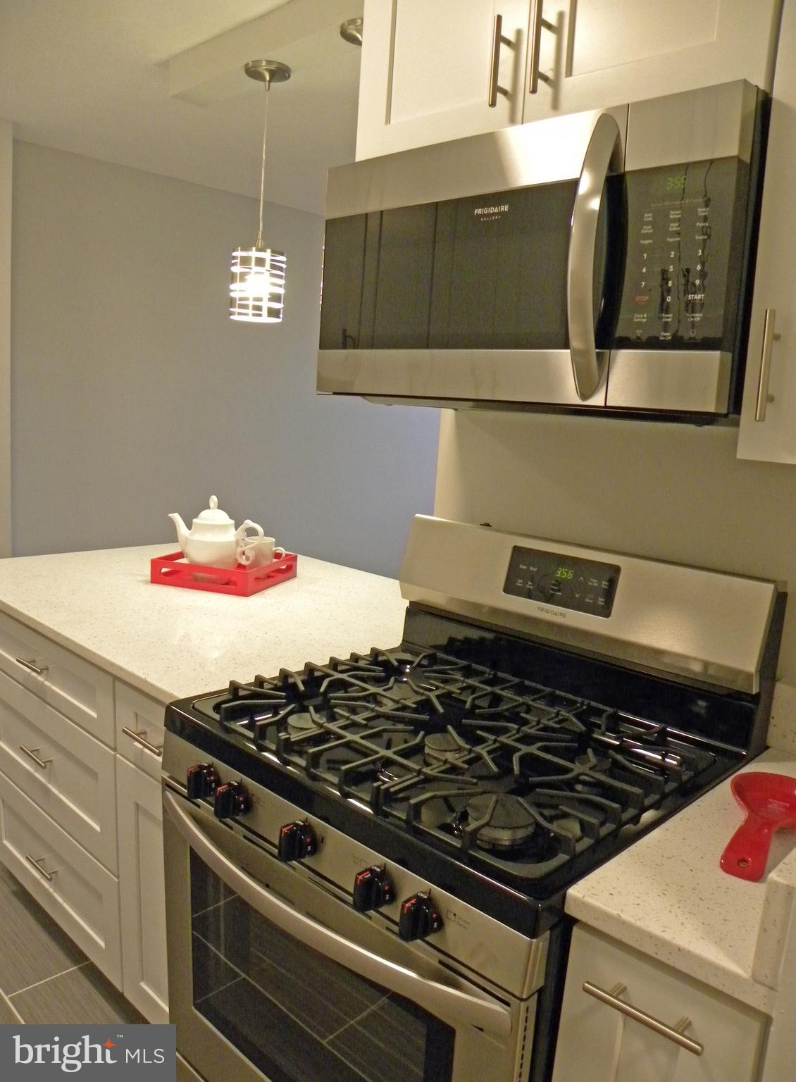 MARINA TOWERS - Residential