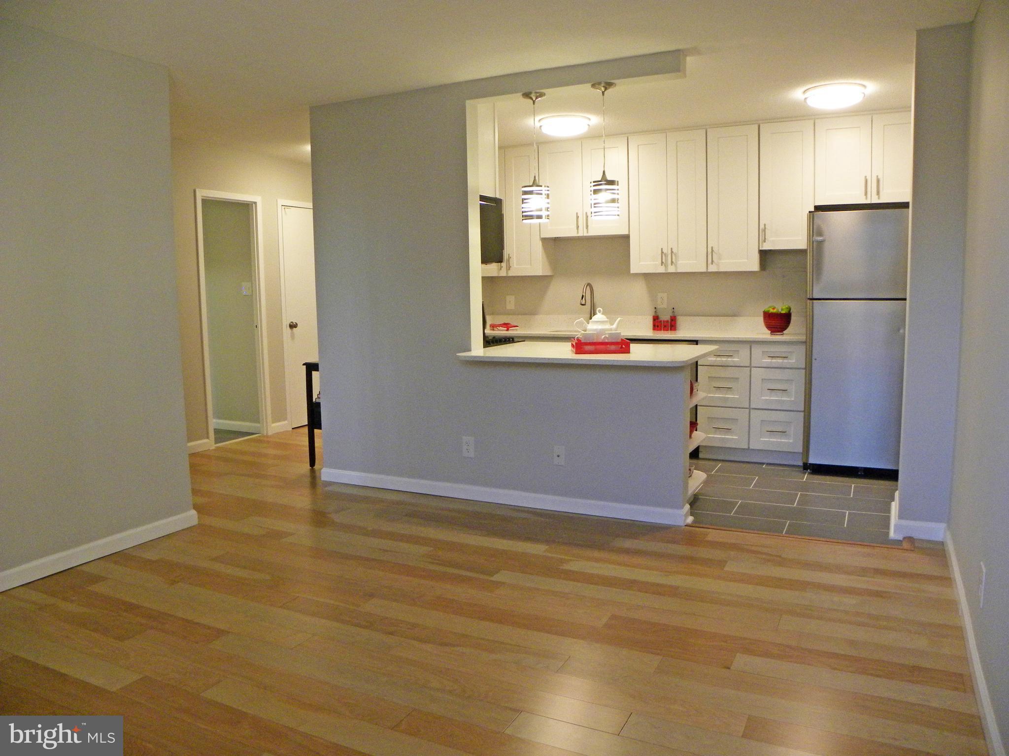 MARINA TOWERS - Residential