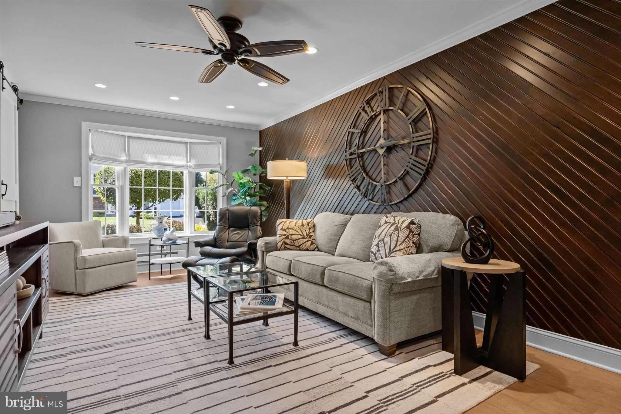 OXFORD GLEN - Residential