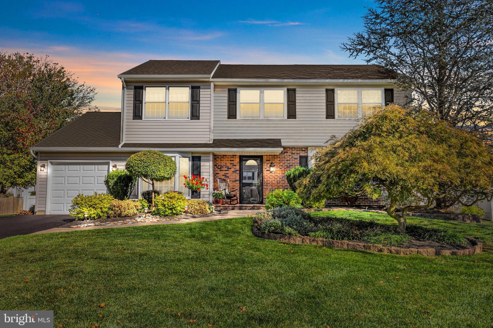 OXFORD GLEN - Residential