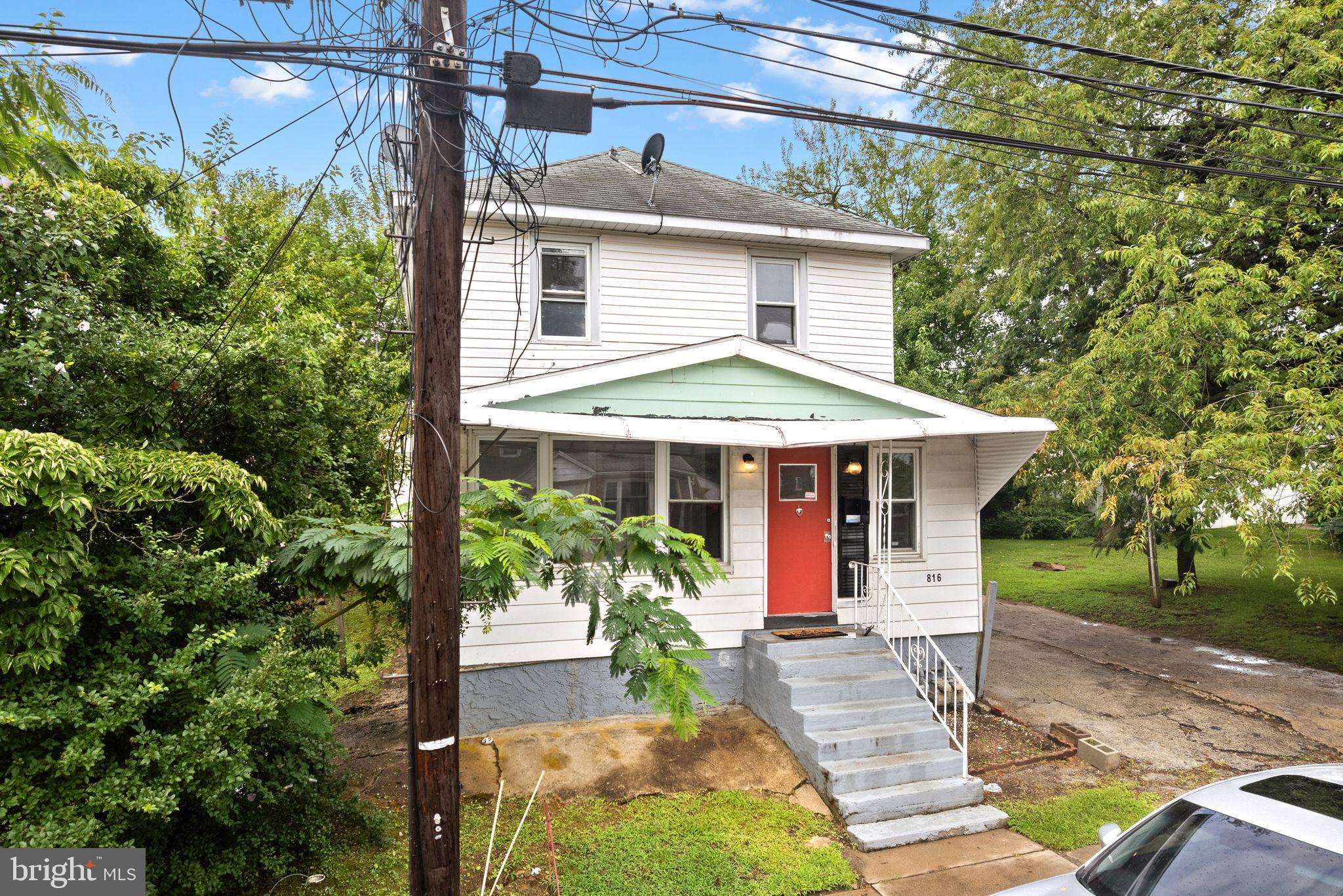 816 GREENHILL ROAD