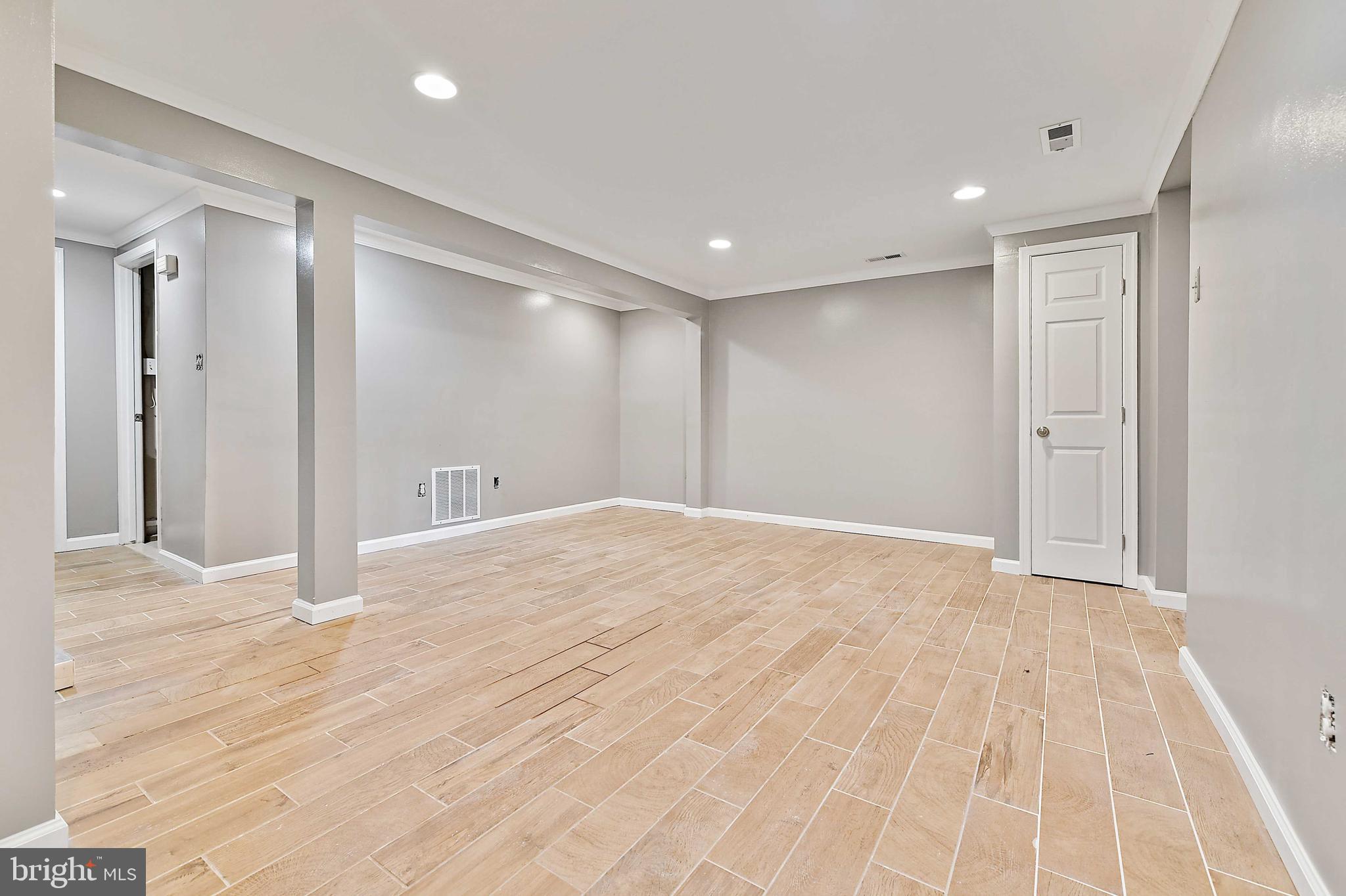 FEATHERHILL - Residential