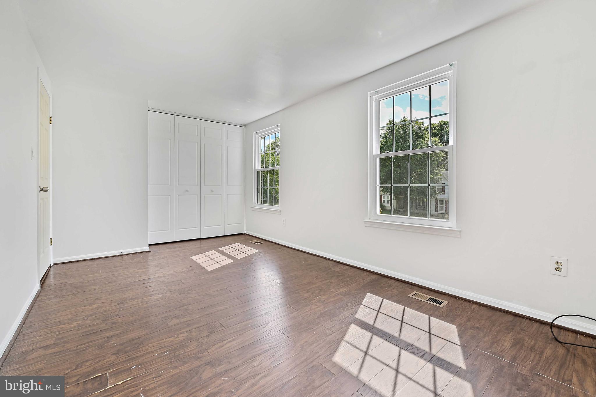 FEATHERHILL - Residential