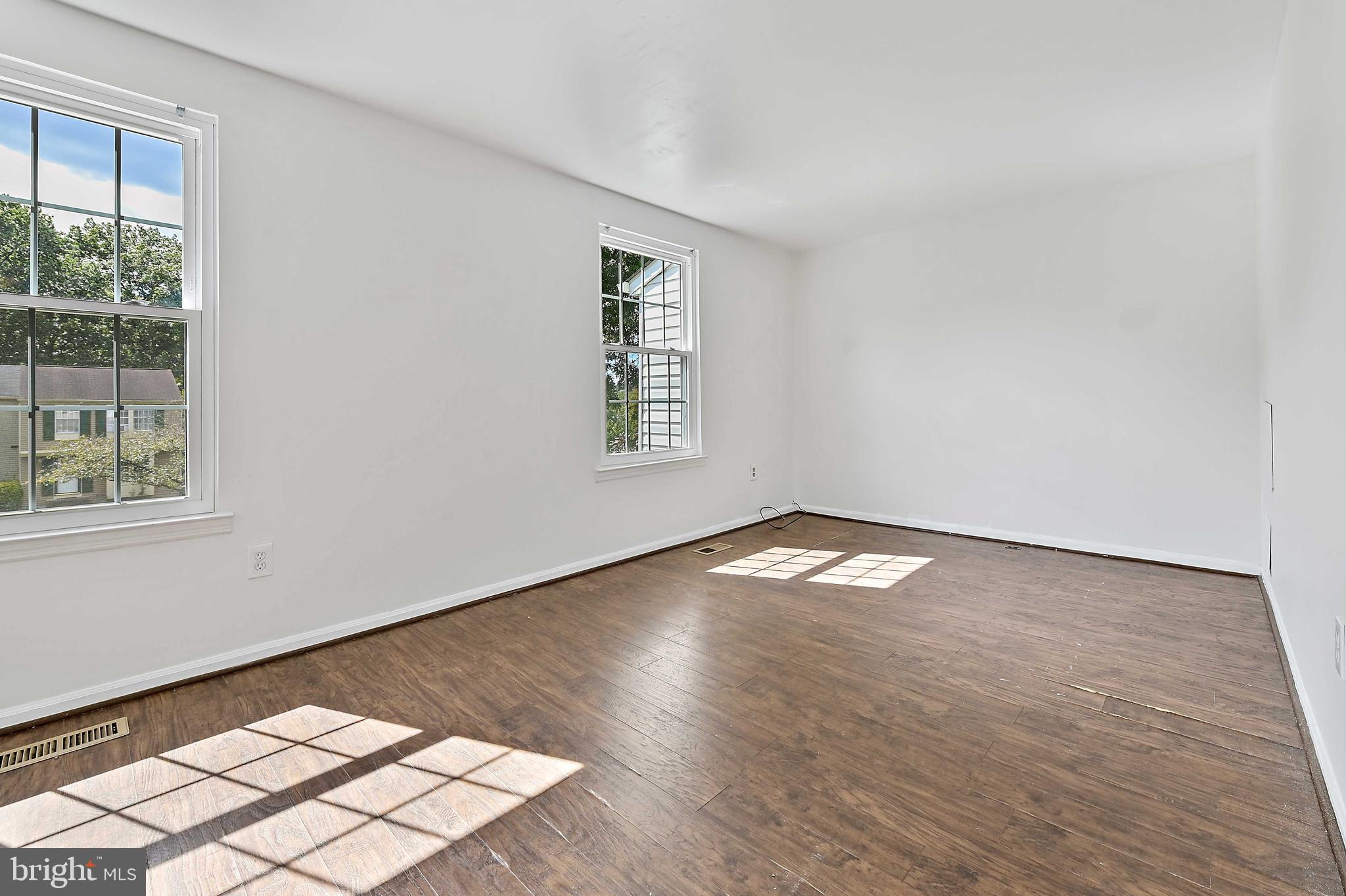 FEATHERHILL - Residential