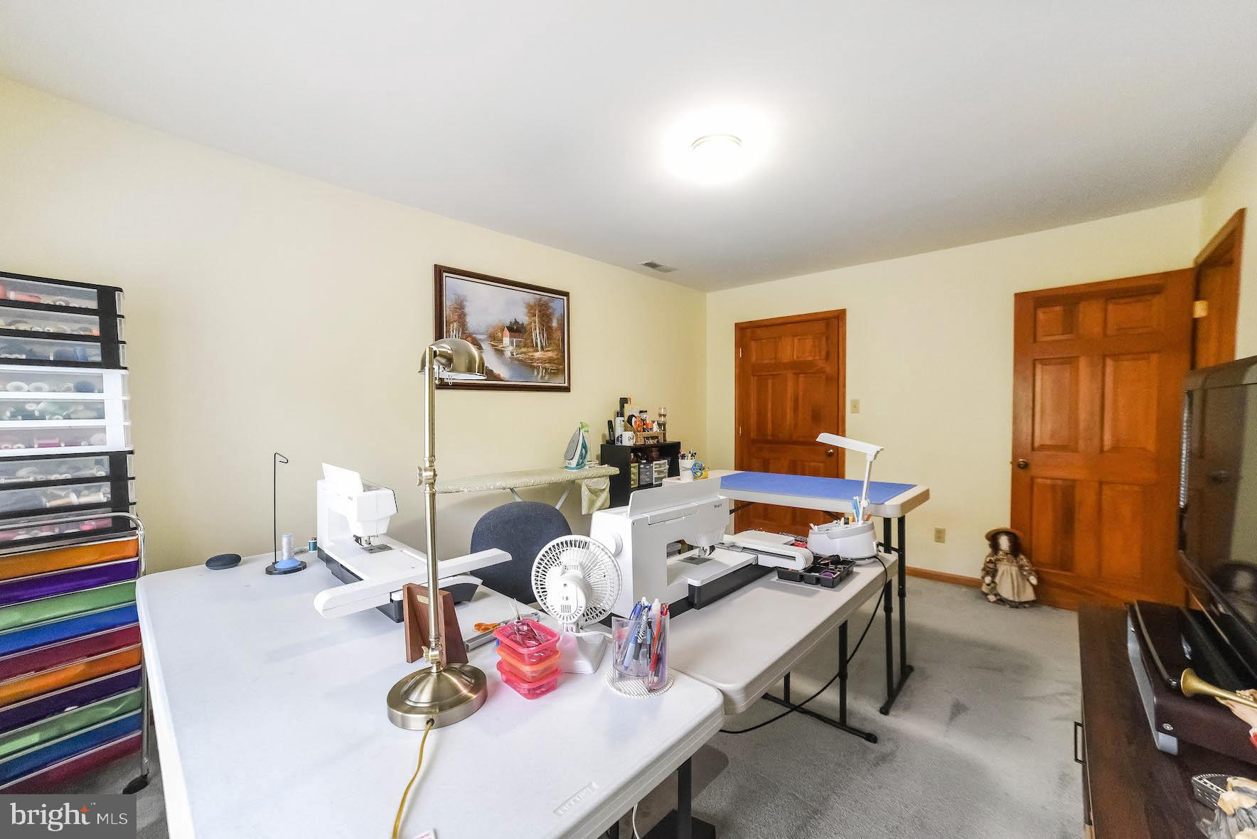 CHESTNUT RIDGE - Residential