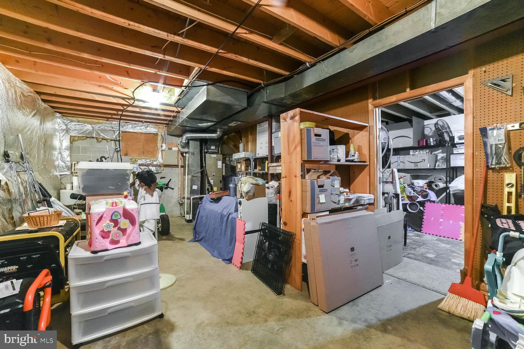 CHESTNUT RIDGE - Residential