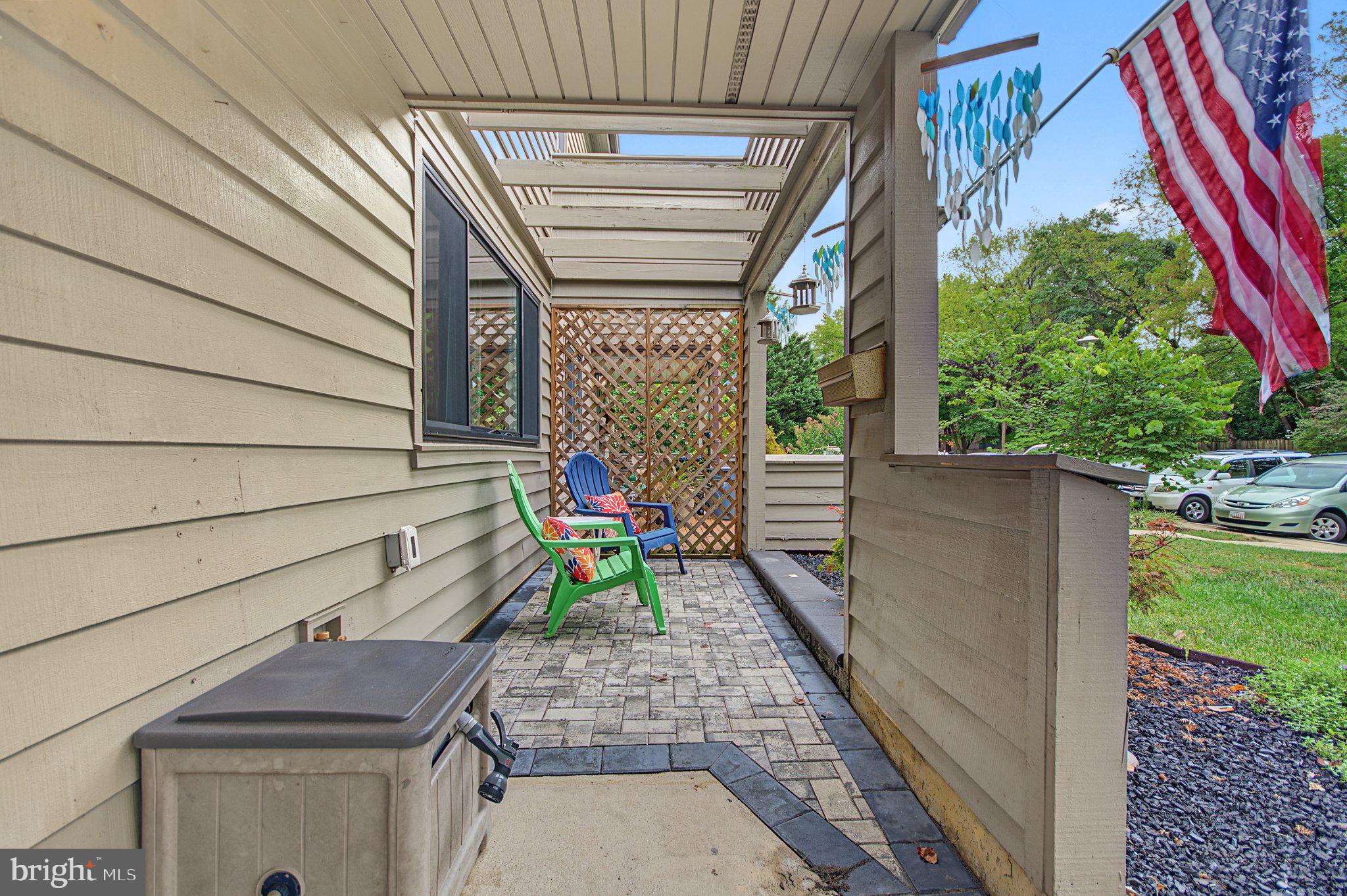 1045 CEDAR RIDGE COURT