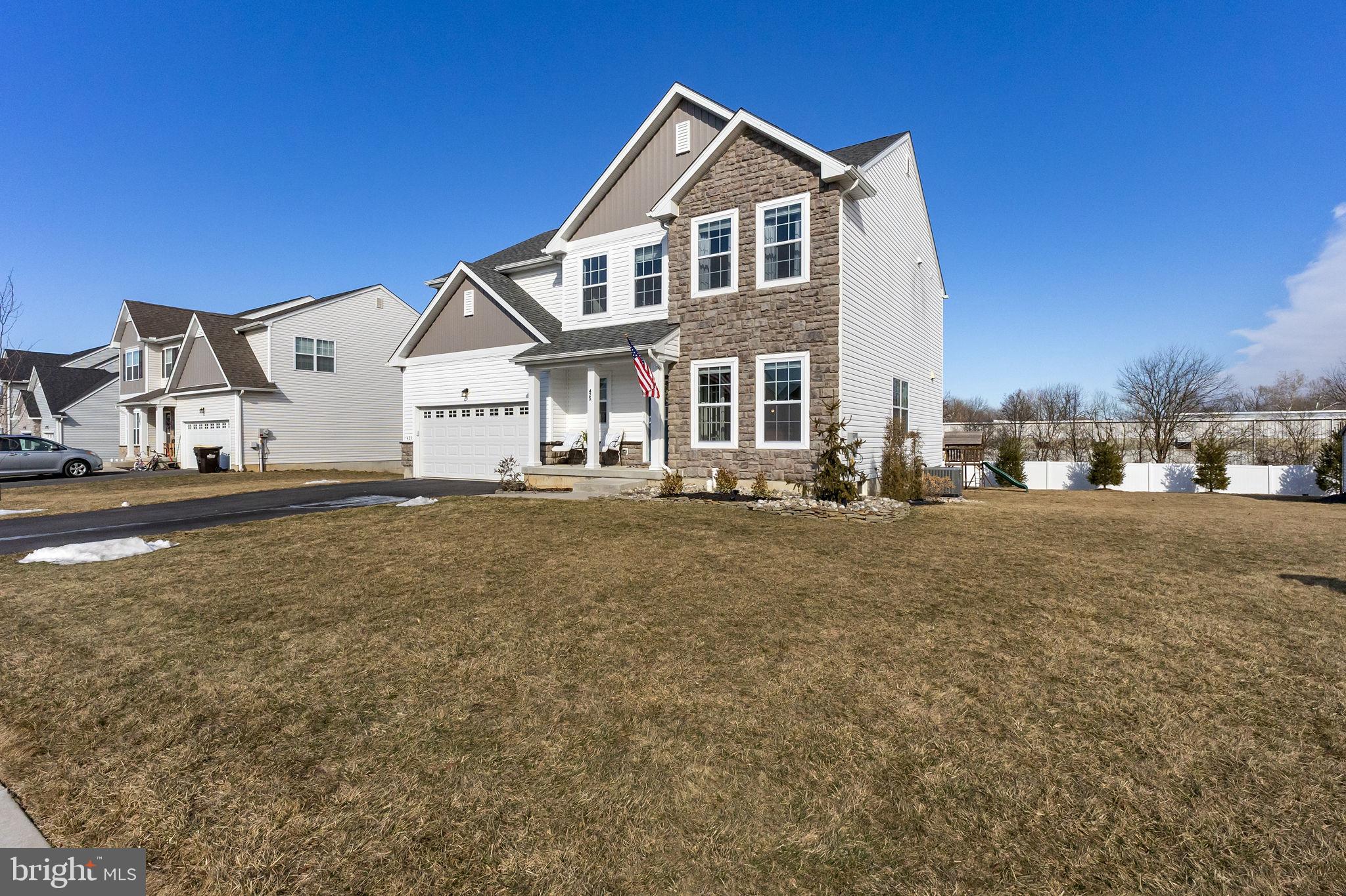 425 CHIEF TATAMY STREET