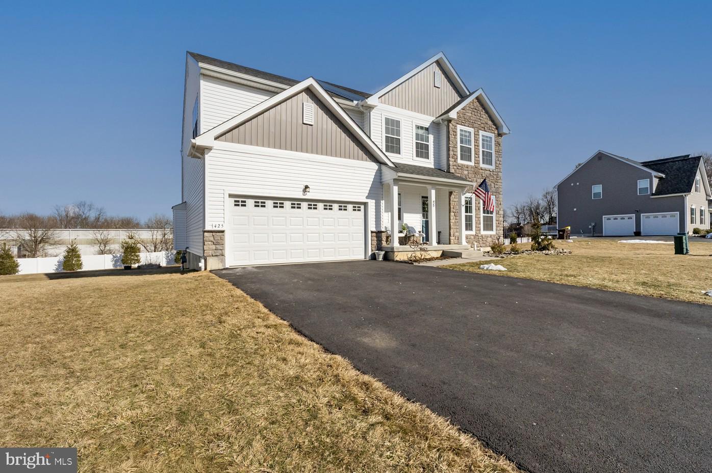 425 CHIEF TATAMY STREET