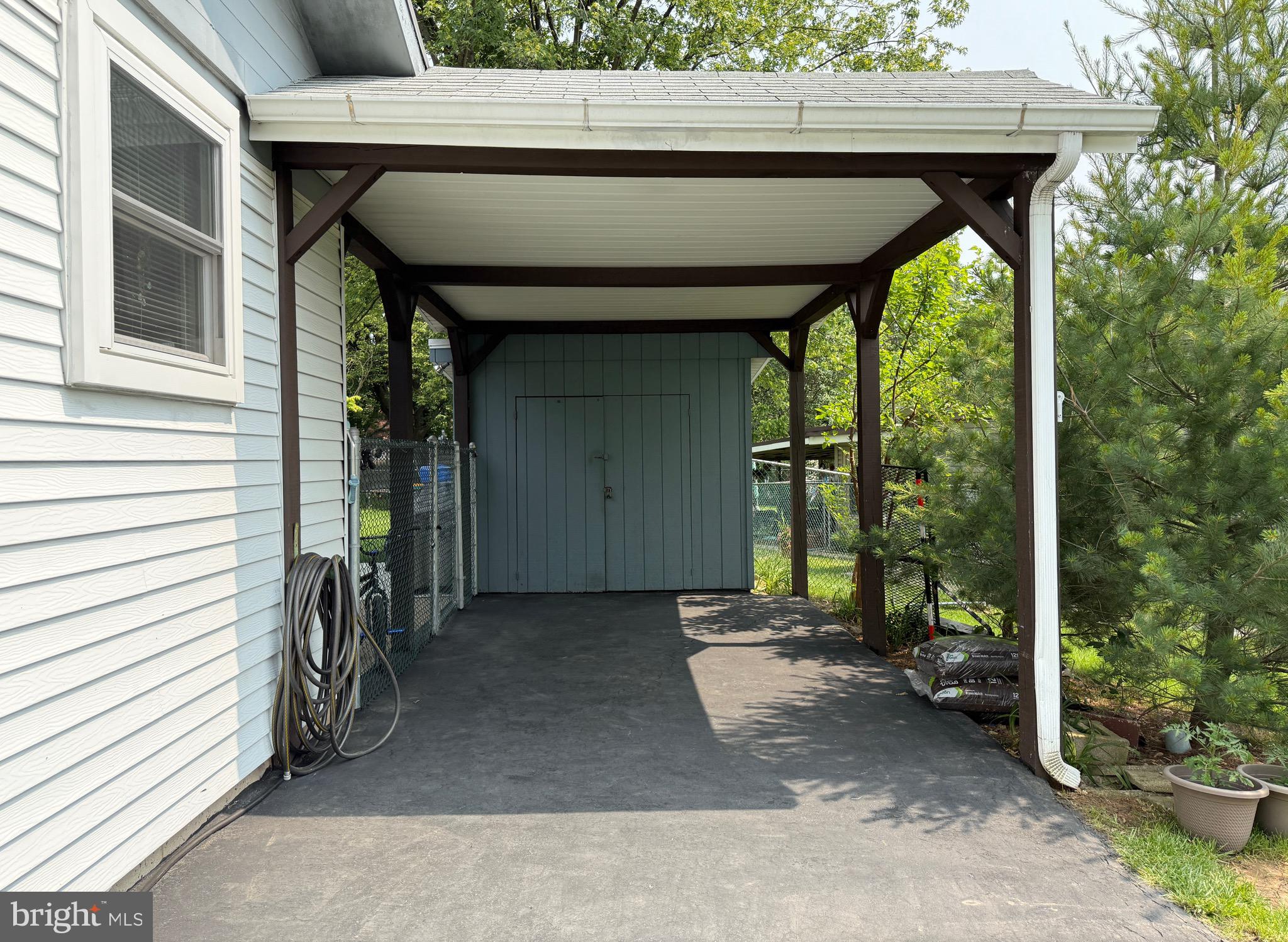 4816 VIRGINIA ROAD