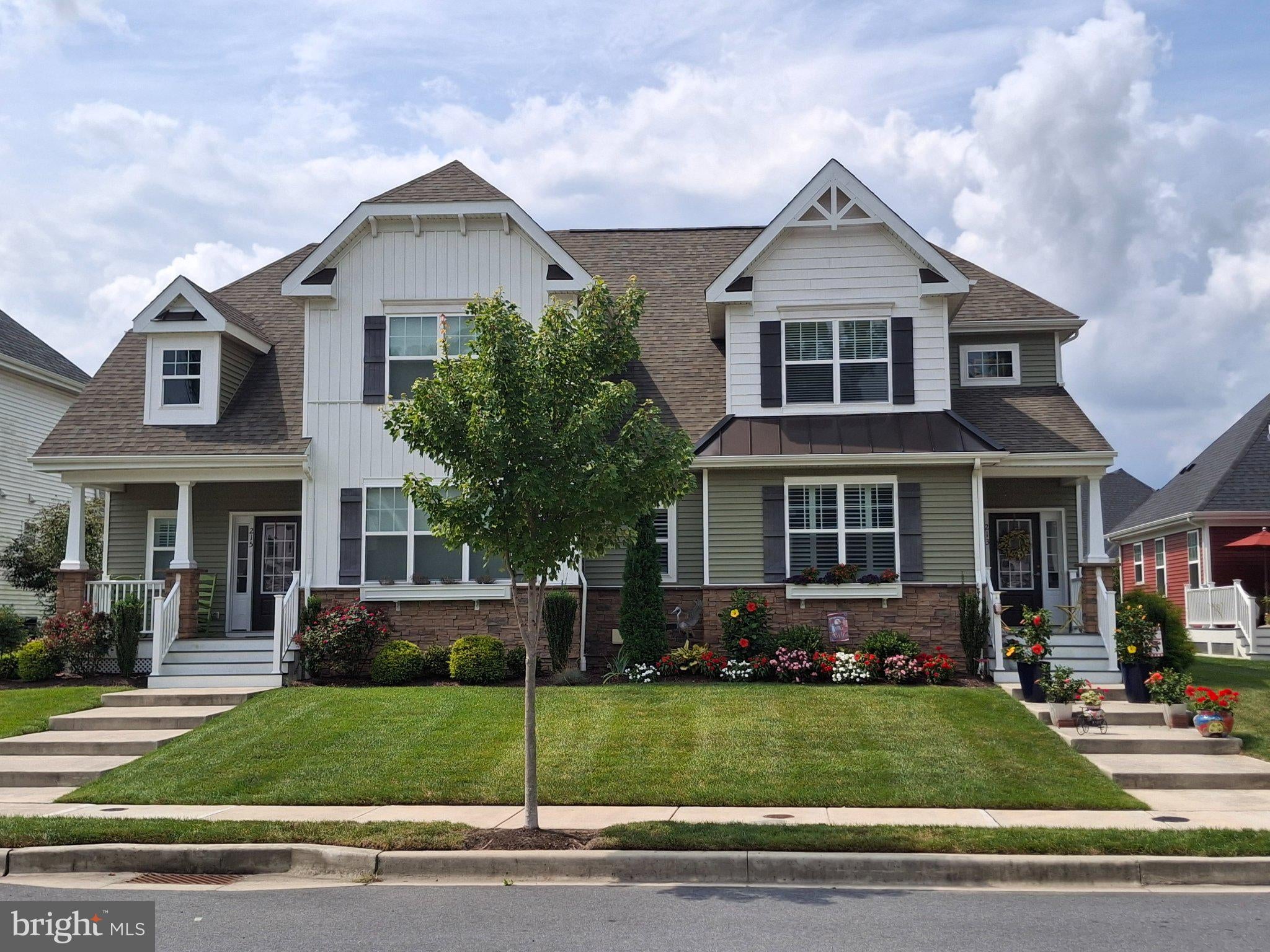 213 LANTERN LANE