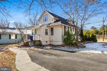 Single Family Residence at 311 RAILROAD BOULEVARD