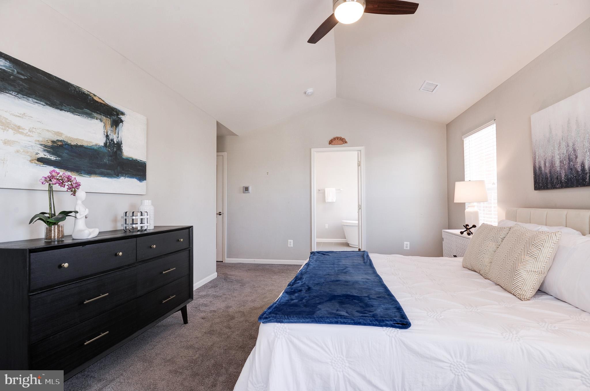 BELMONT COUNTRY CLUB - Residential