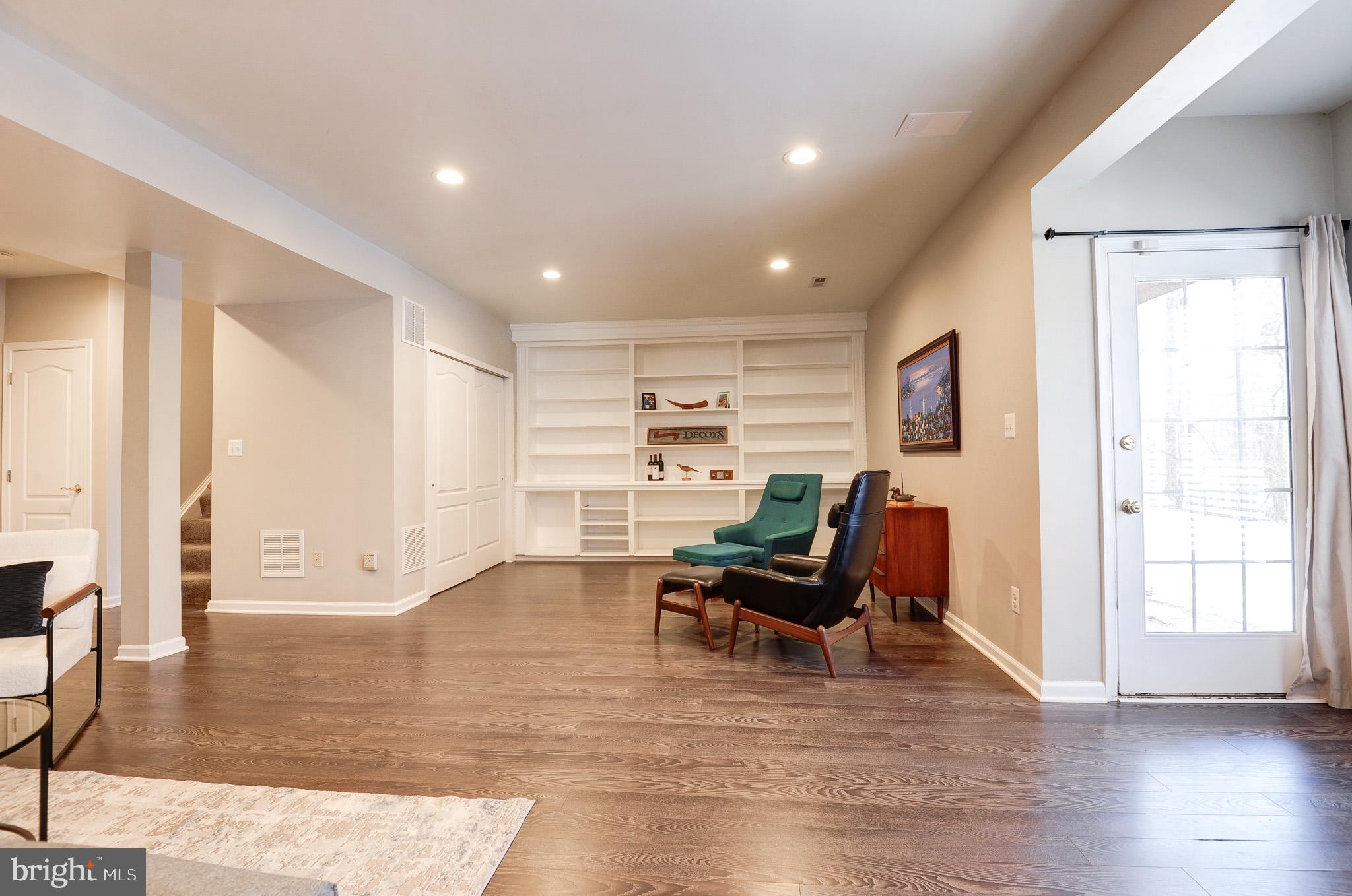 BELMONT COUNTRY CLUB - Residential