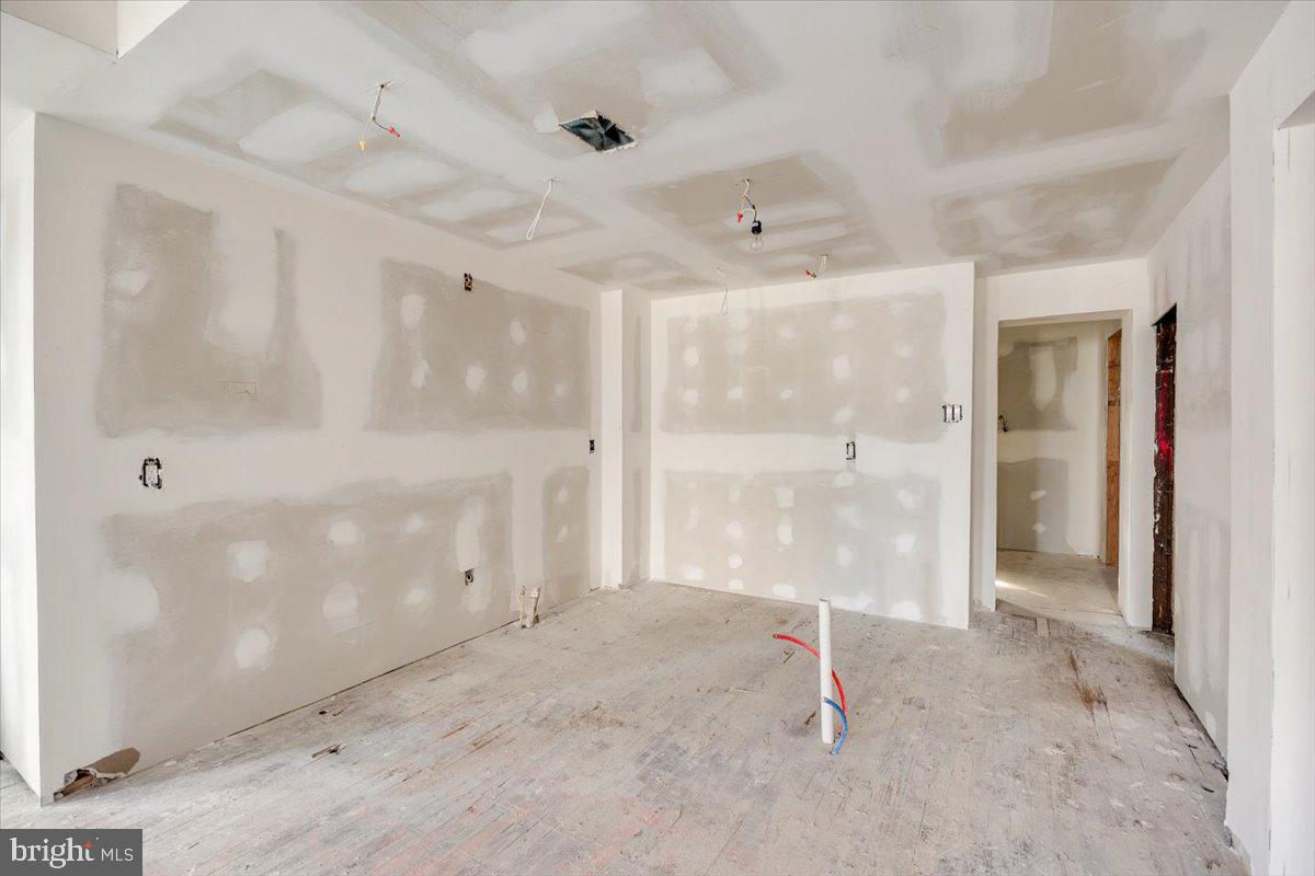 EDGEMONT PARK - Residential