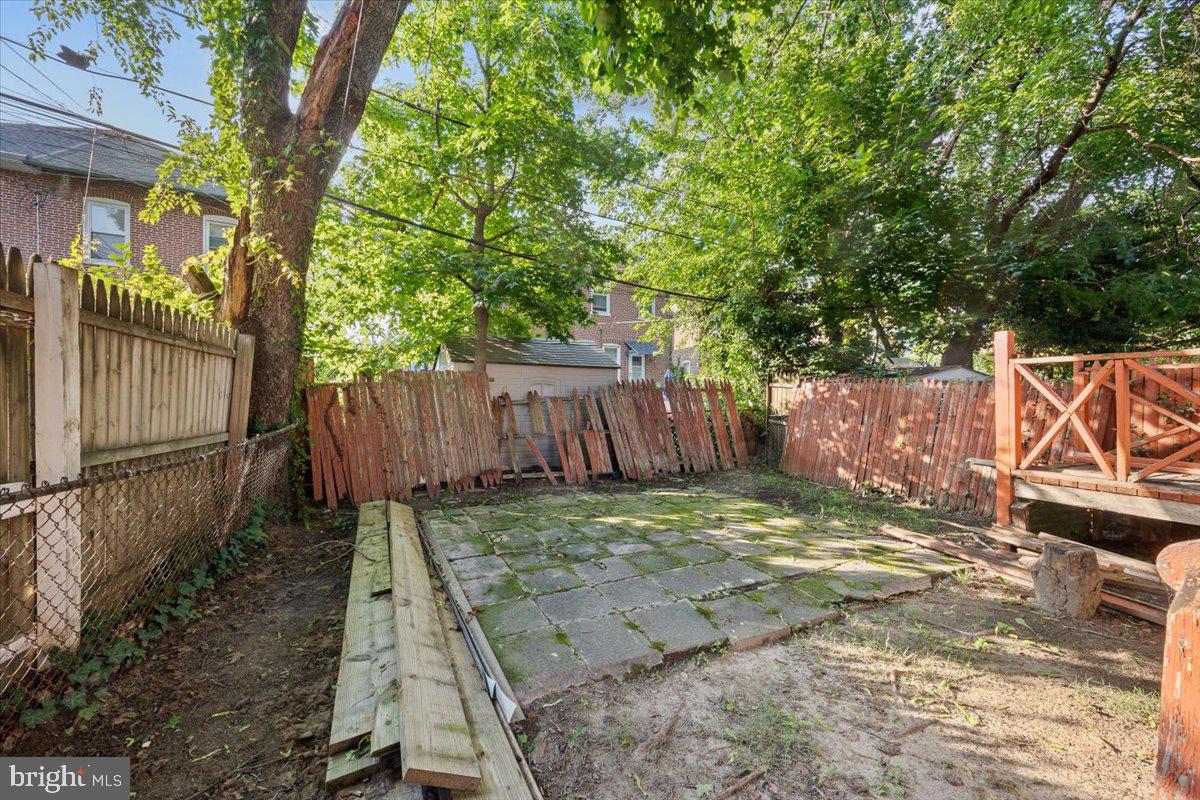 EDGEMONT PARK - Residential