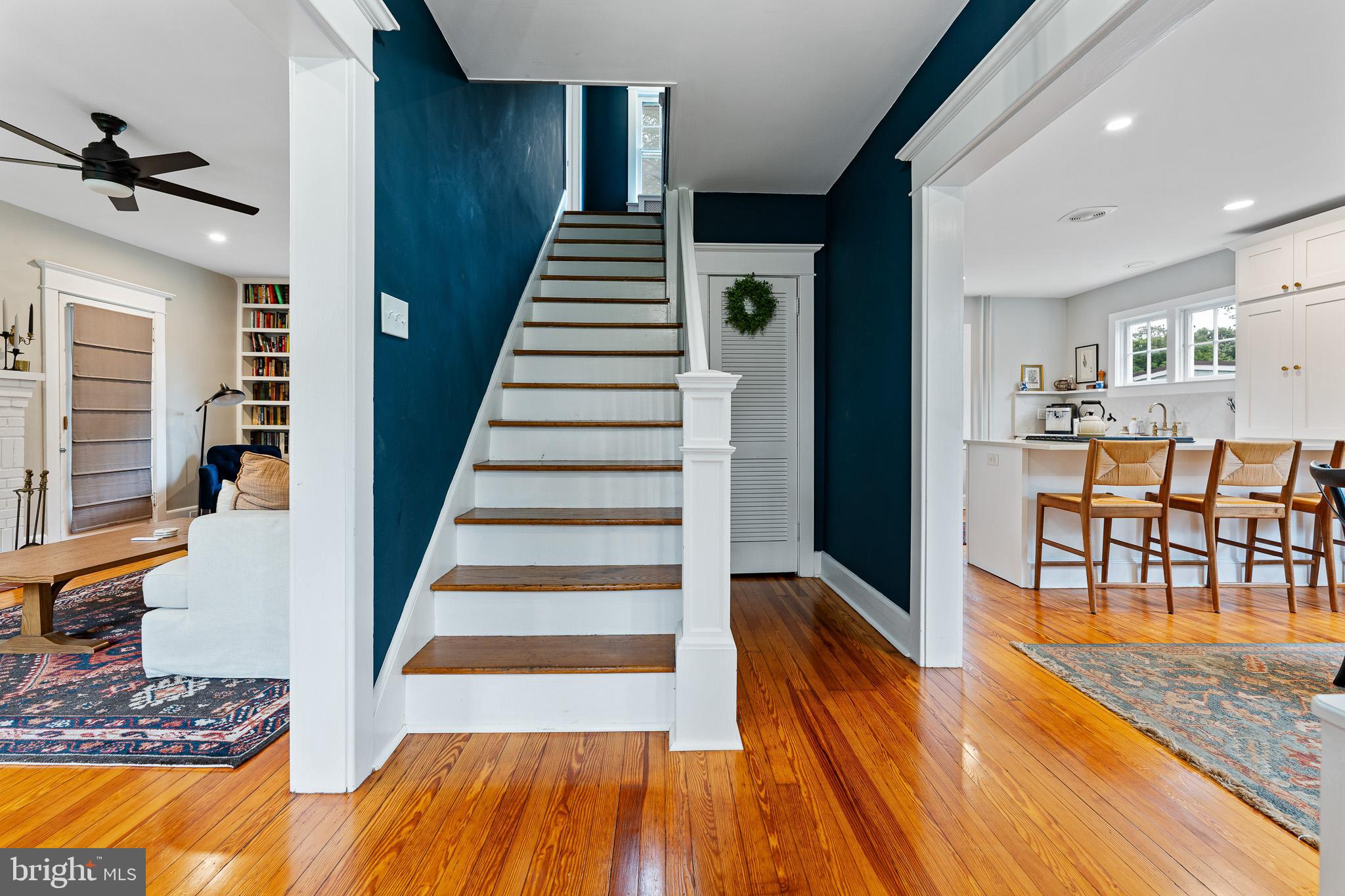 220 LINDEN AVENUE