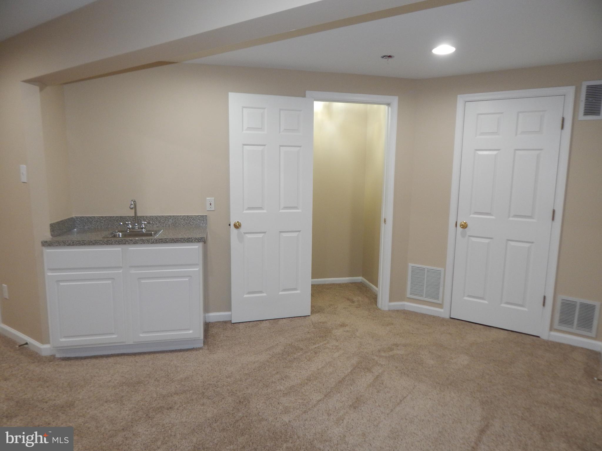 VILLAGE OF LONG REACH - Residential Lease