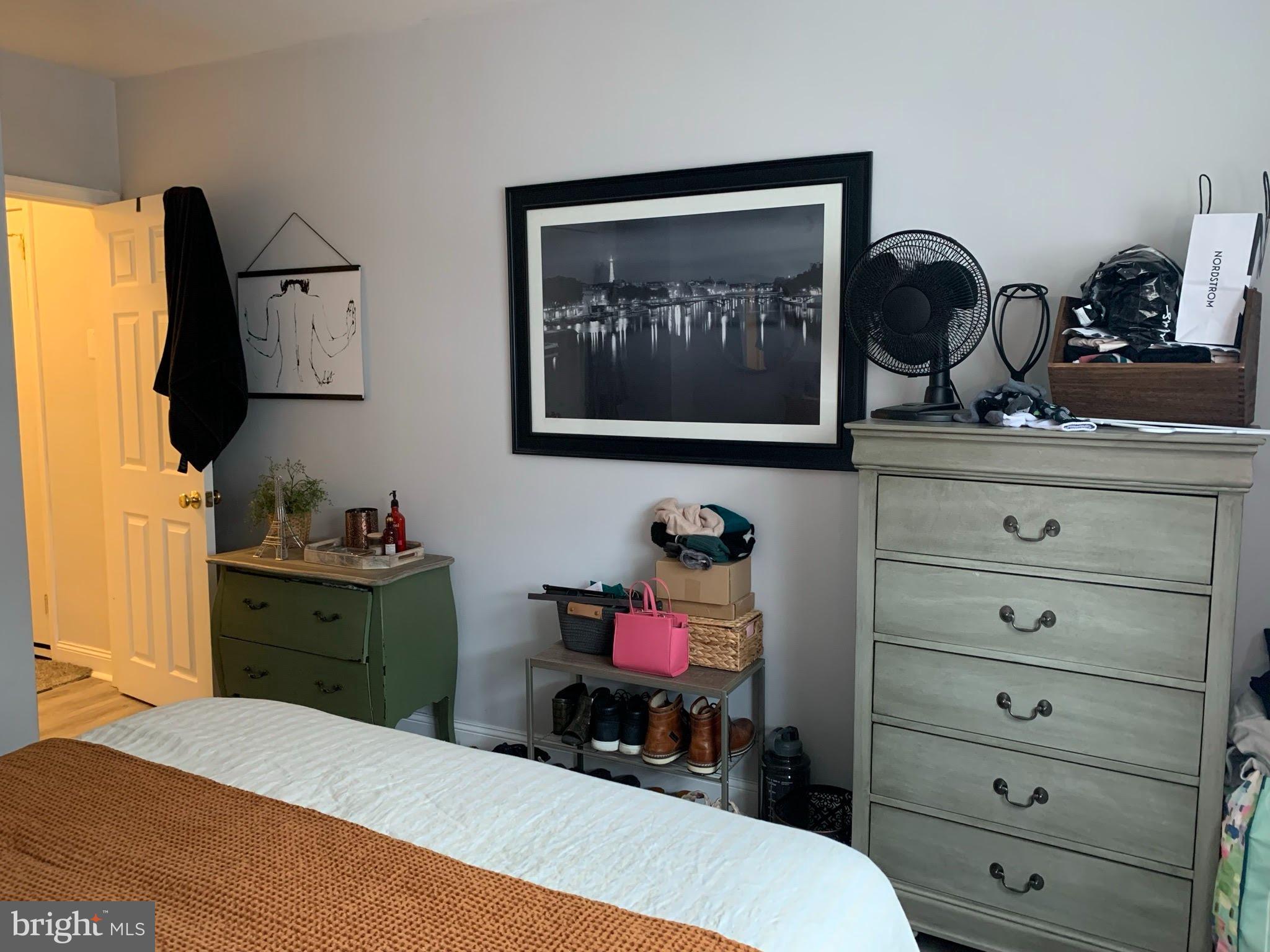 WEST PASSYUNK - Residential Lease