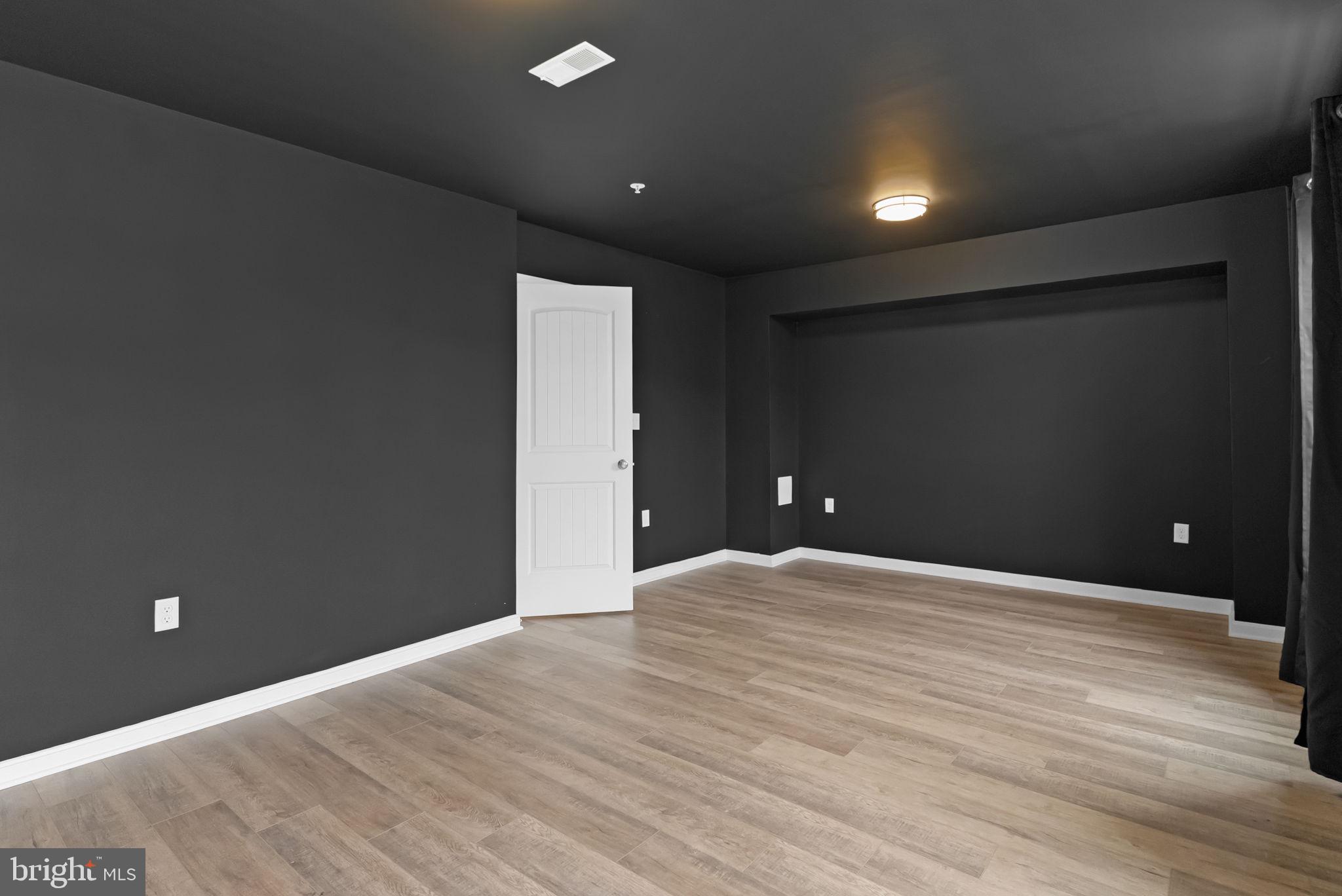 HUDSON RIDGE - Residential