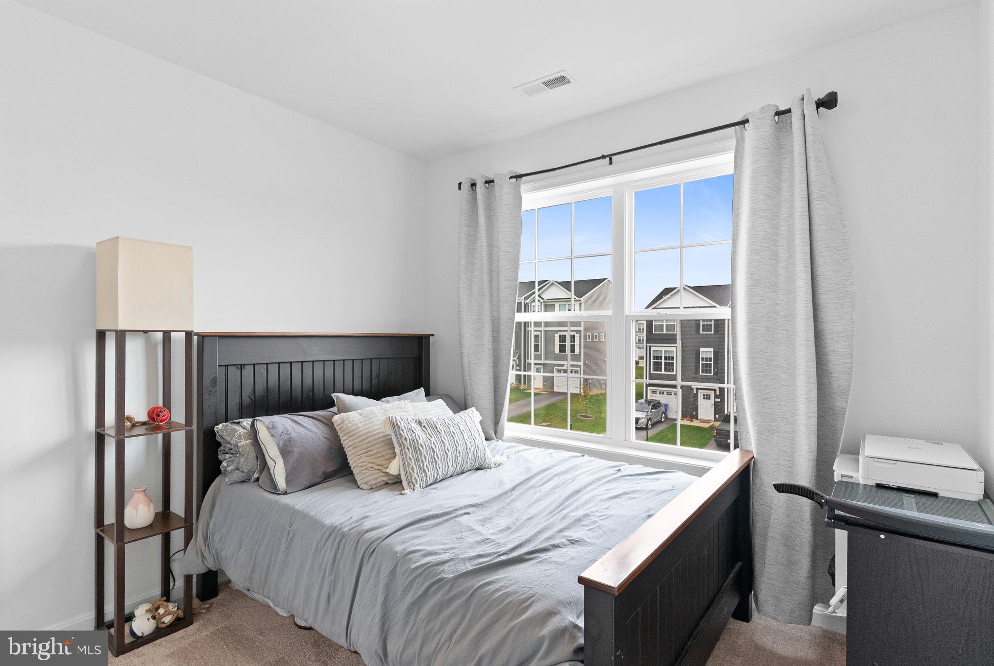 HUDSON RIDGE - Residential