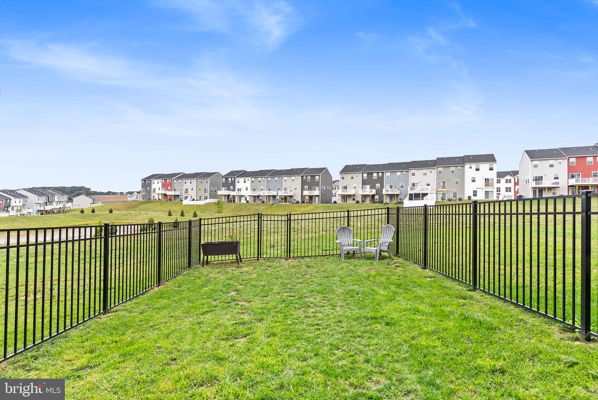 HUDSON RIDGE - Residential