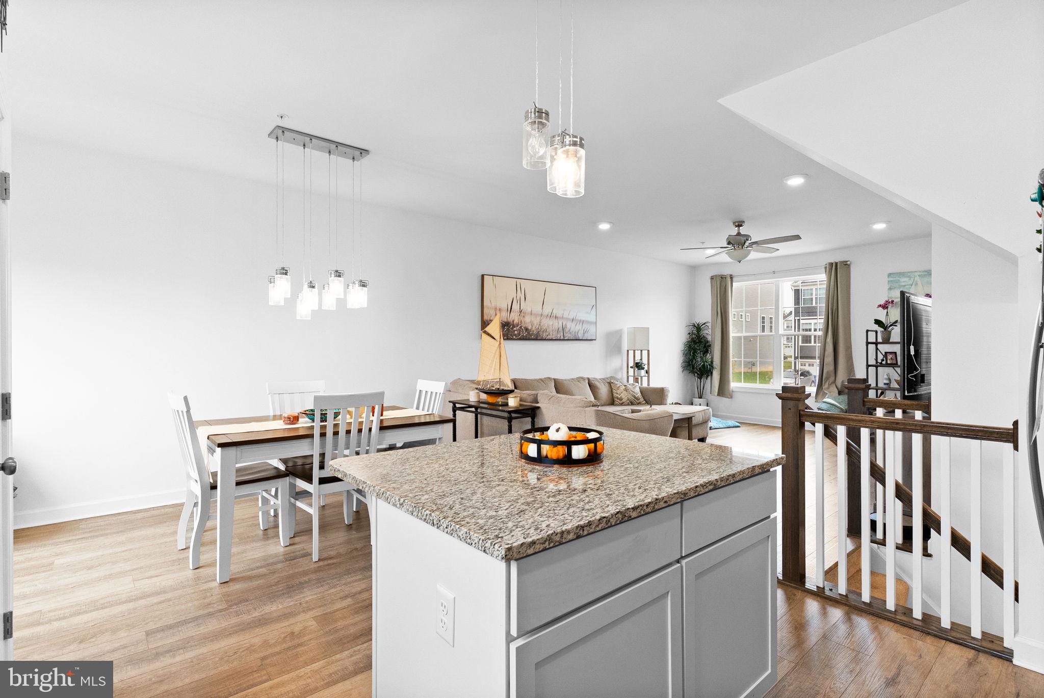 HUDSON RIDGE - Residential