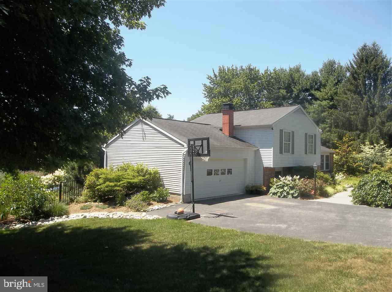 HERITAGE FARMS - Residential