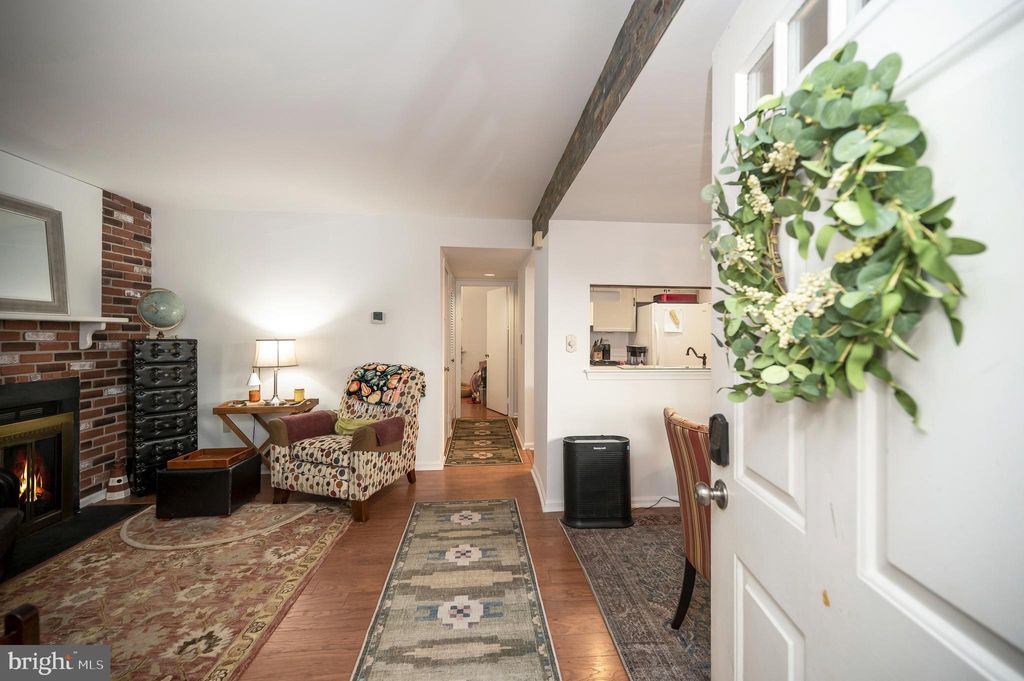 Photo of 2921 - A S Woodley Street #1, ARLINGTON, VA 22206 (MLS # VAAR2065354)