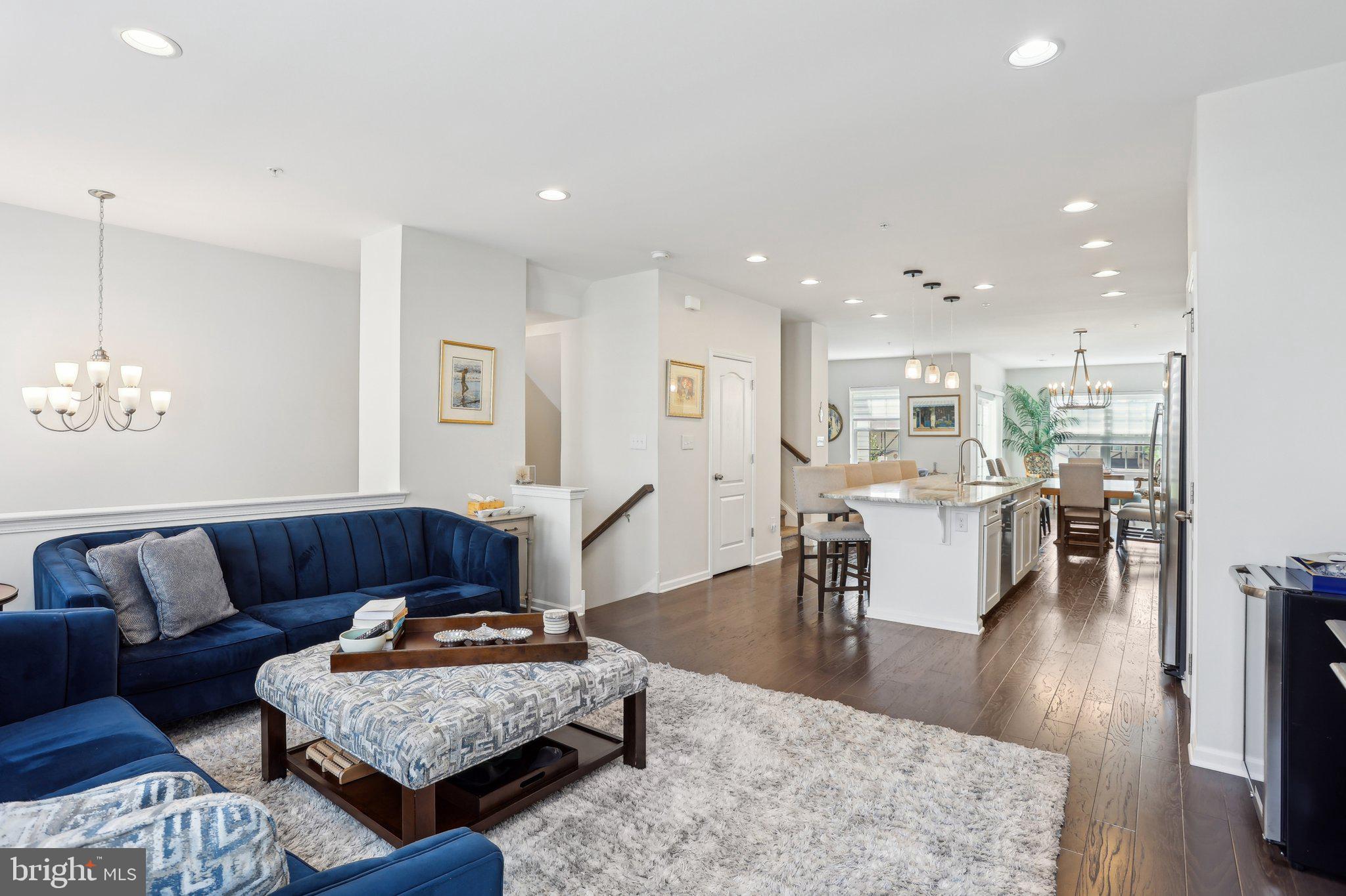 HIGH GROVE - Residential