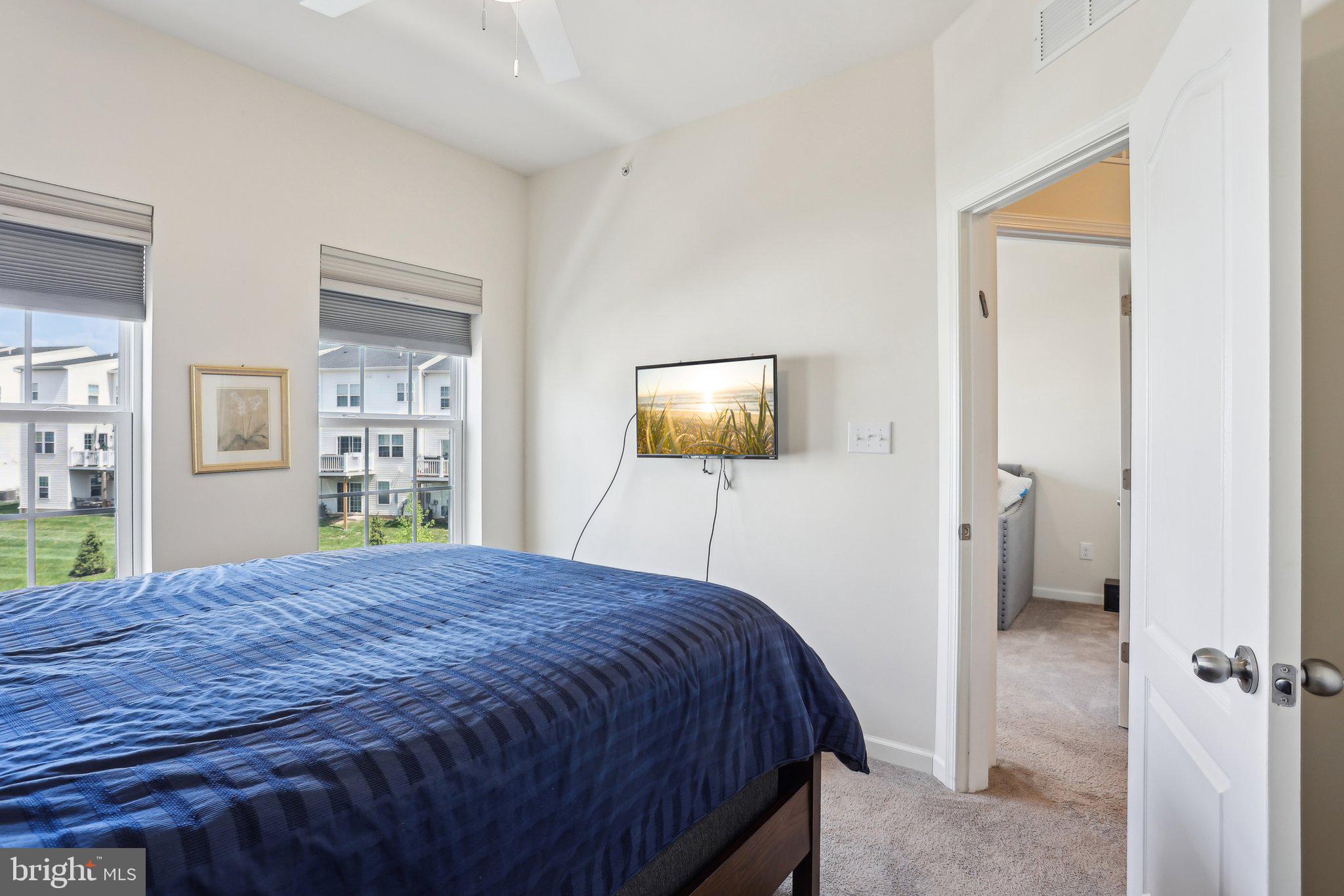 HIGH GROVE - Residential