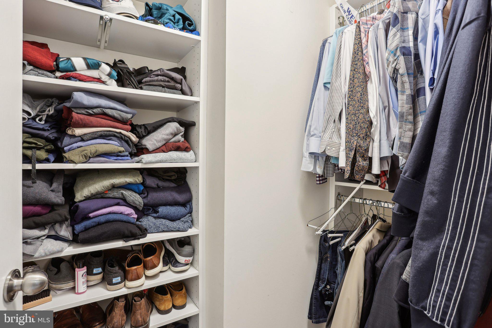 HIGH GROVE - Residential