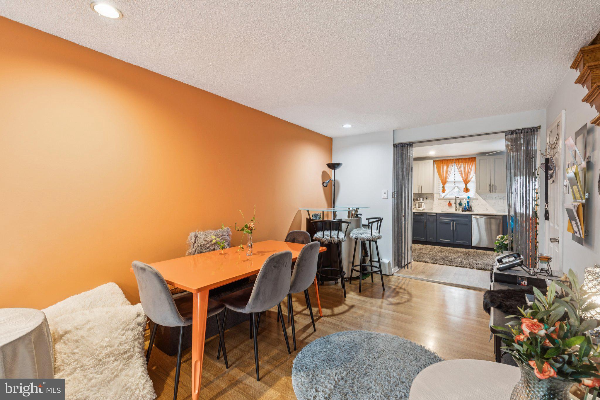 PASSYUNK SQUARE - Residential