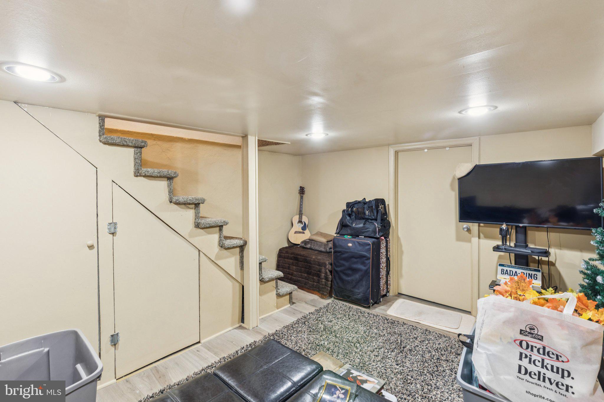 PASSYUNK SQUARE - Residential