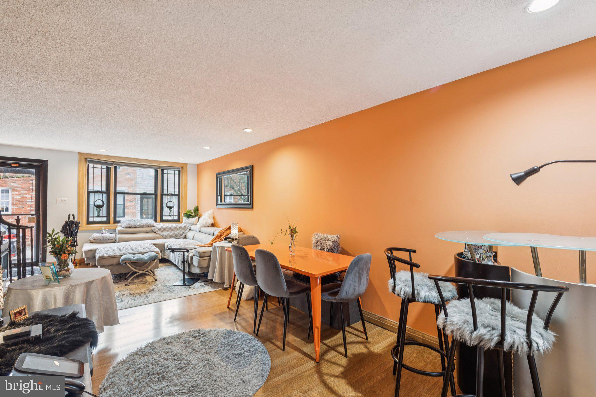 PASSYUNK SQUARE - Residential