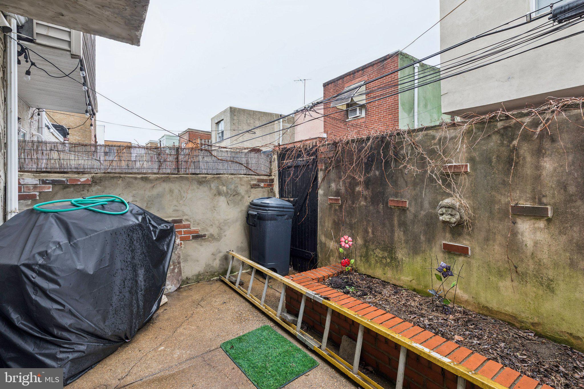 PASSYUNK SQUARE - Residential