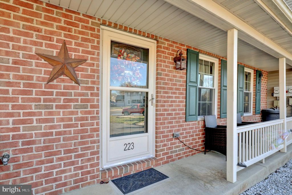 Photo of 223 Chelmsford Drive, Marietta, PA 17547 (MLS # PALA2060418)