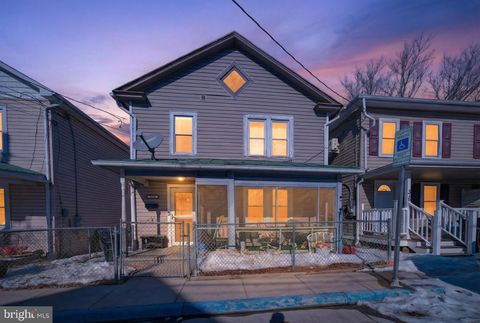 376 CHARLES STREET WINCHESTER VA 22601