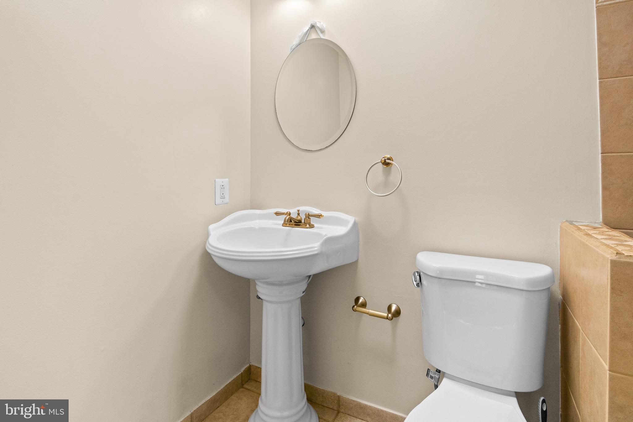 RIVERSIDE - Residential