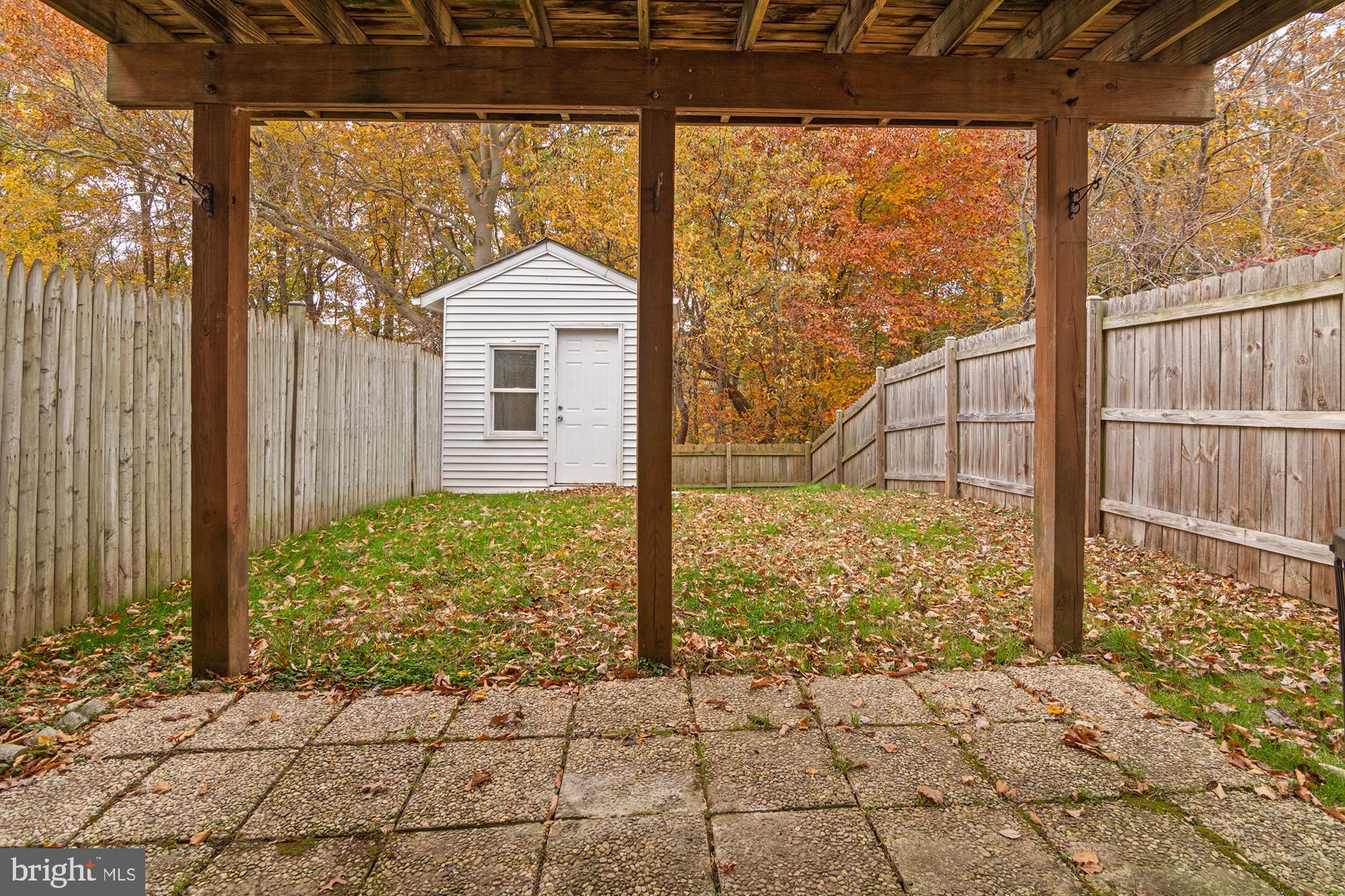 RIVERSIDE - Residential