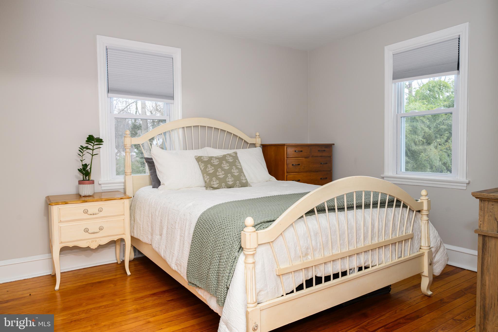 GULPH MILLS VIL - Residential